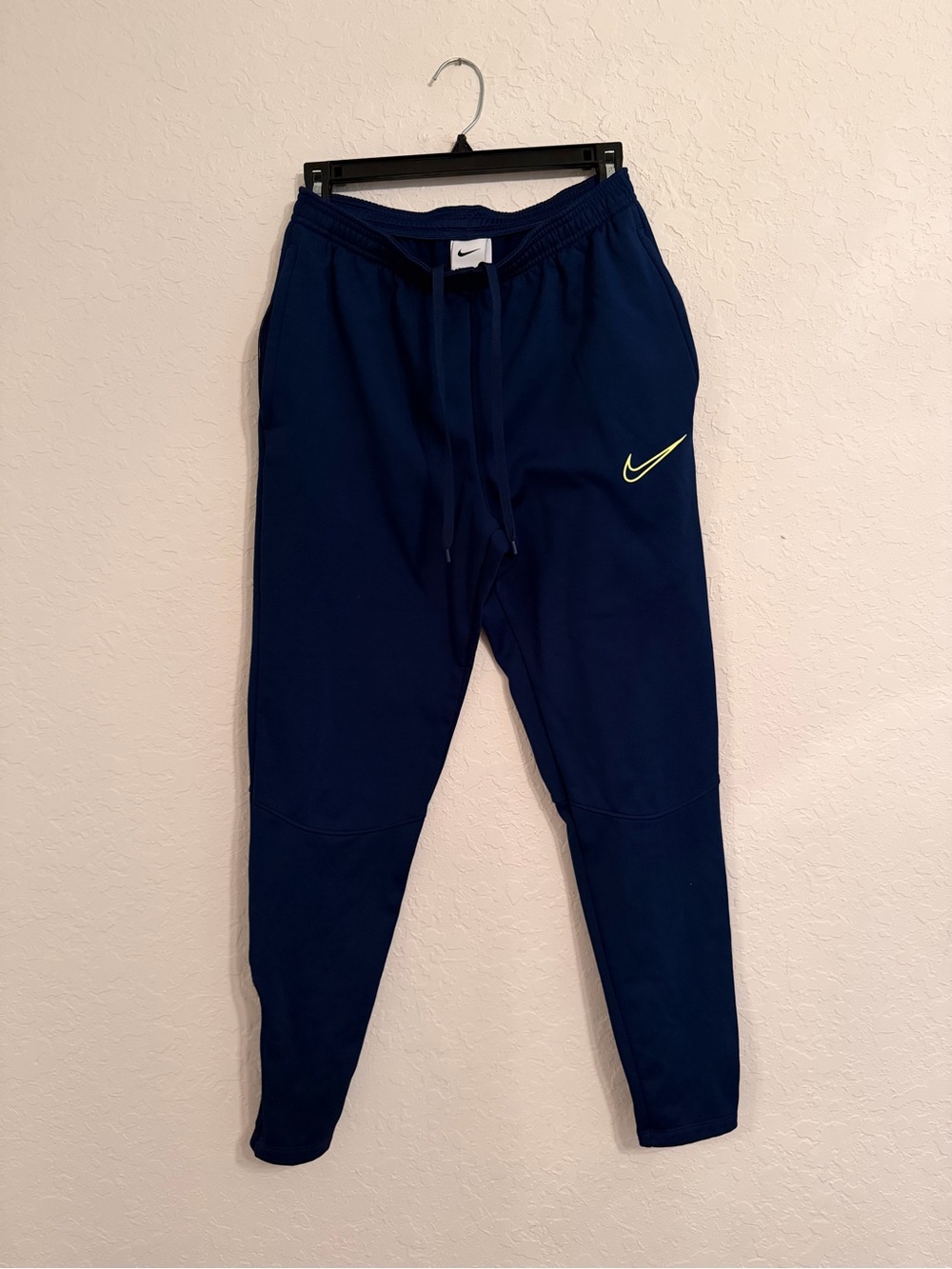 Nike Therma-FIT Men’s Small Navy Training Pants Zip Pockets Ankle Zips